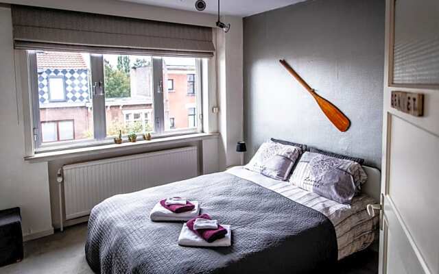 B&B 1 Uit De 100