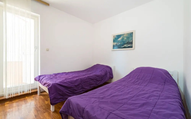 Apartment Near Supermarket Milo
