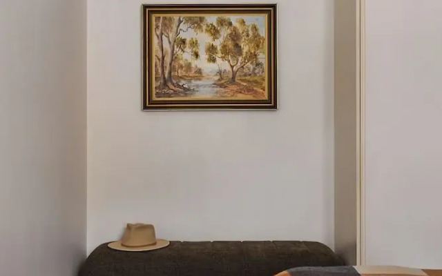 Westwood Lodge Apartments