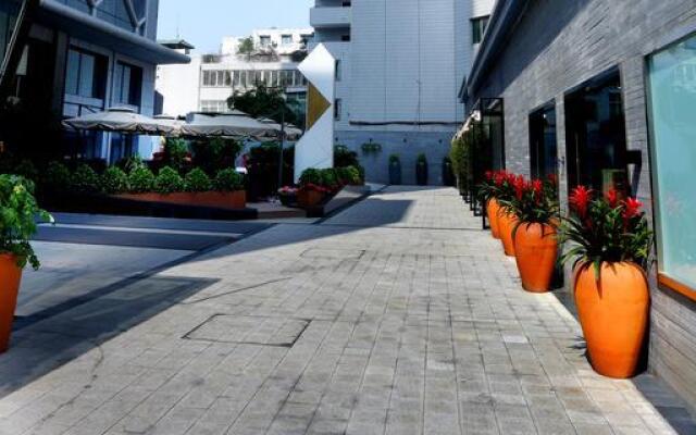 HDCL Serviced Residence