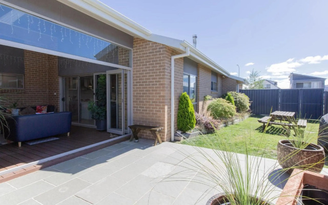Jindalee 3 34 Twynam St