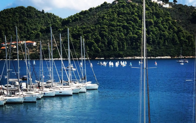 Meltemi by Manthos Hotels