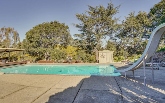 Castro Valley Home w/ Private Deck!