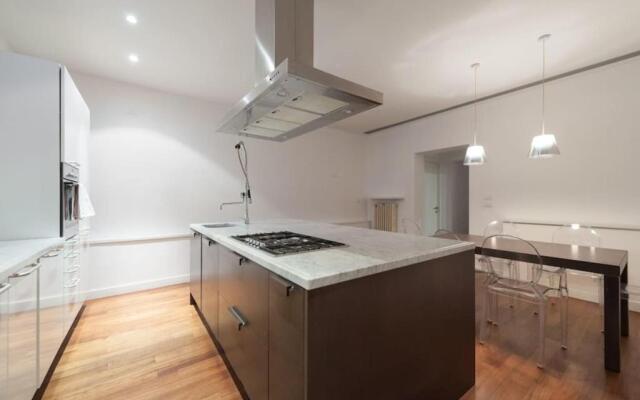 SANTA MARIA NOVELLA STYLISH Loft GREAT LOCATION-Hosted by Sweetstay