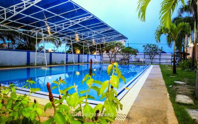 Prachuap Saam Ao Hotel