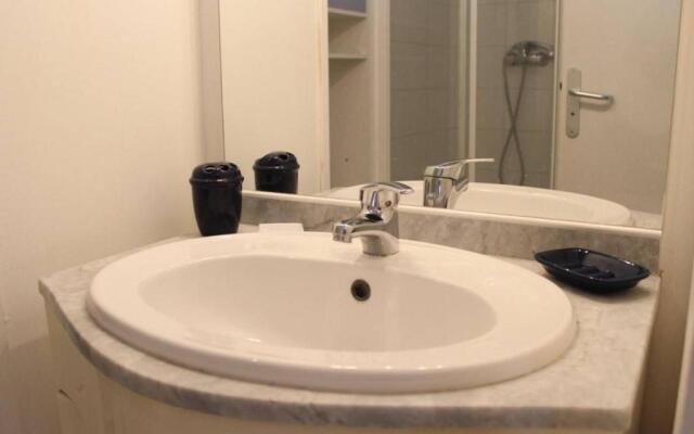 Appartement La Rochelle, 1 pièce, 2 personnes - FR-1-246-31