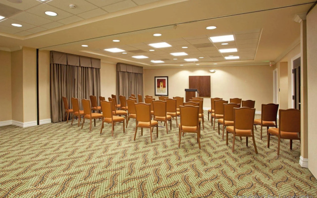 Holiday Inn Express & Suites Newberry by IHG