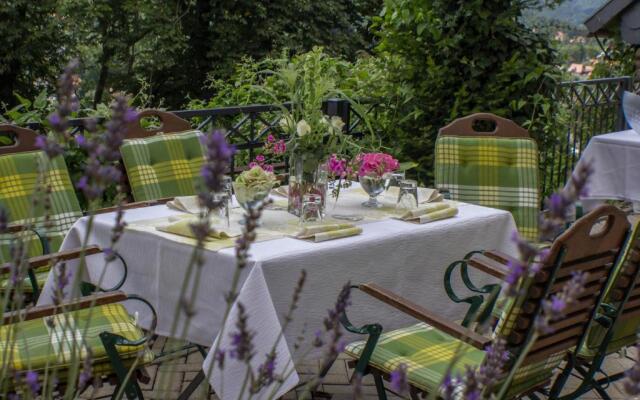 Gasthaus und Ferienwohnungen "Zum Büchsenmacher"