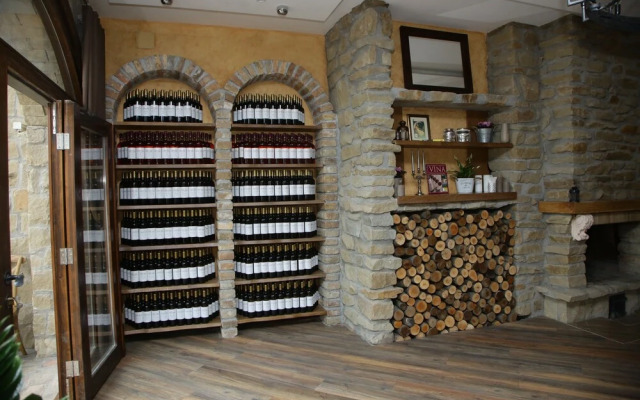 Garni Hotel Chicha - Winery Skrbic