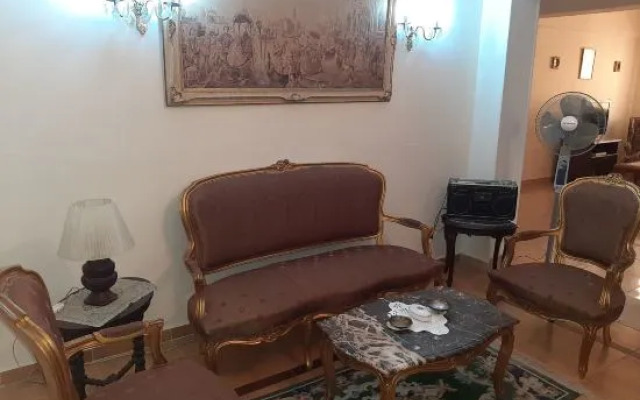 Small Friendly Apart in a Villa - New Cairo