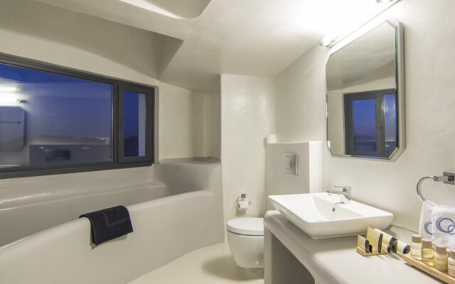 Grand Ambassador Santorini Hotel