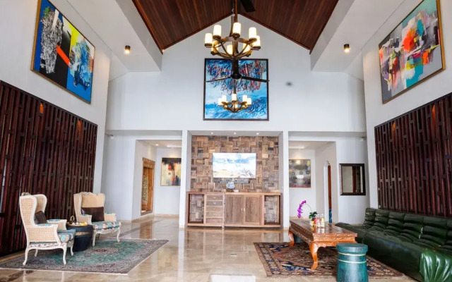 Seaside Oceana Suites by Mahaprana