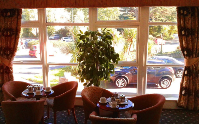 The Croham Hotel