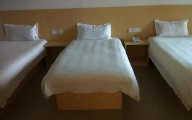 Ruyijia Business Hotel