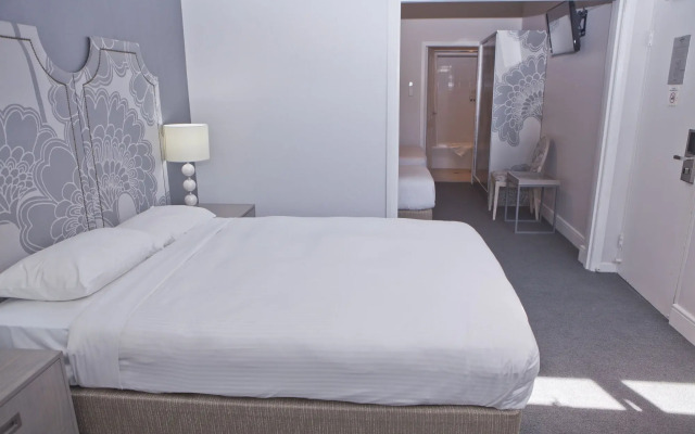 The Savoy Double Bay Hotel