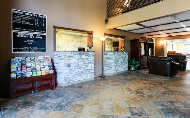 Meadowbrook Inn