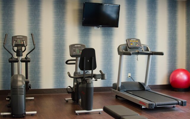 Holiday Inn Express & Suites Norwood-Boston Area, an IHG Hotel
