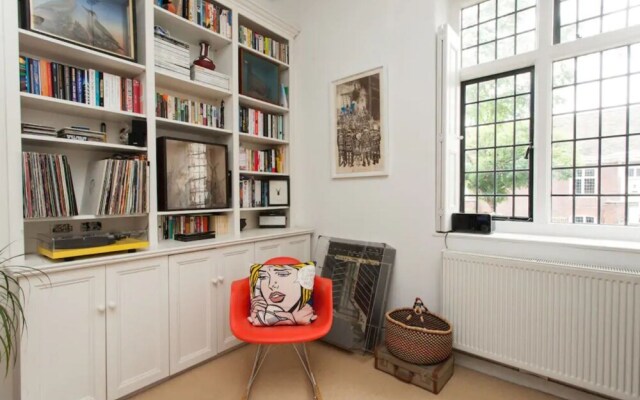 1 Bedroom House in Whitechapel