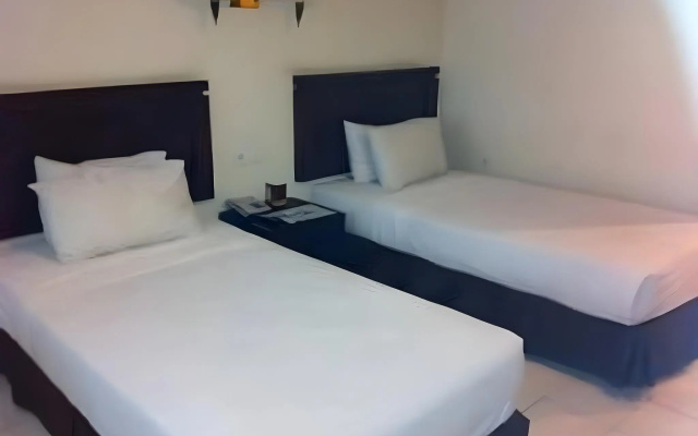 Nida Rooms Otto Cicendo Trade Center at Hotel Guntur Bandung – Guest Rooms – Bandung