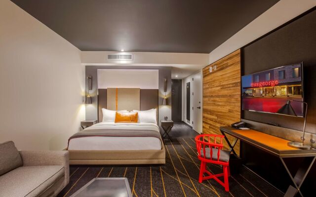 The George, by Valencia Hotel Collection