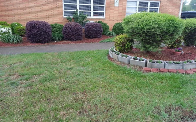 Travel Inn By OYO Danville US-29