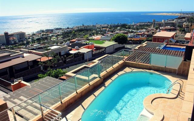 Luxury 5 star villa with amazing sea view and heated pool