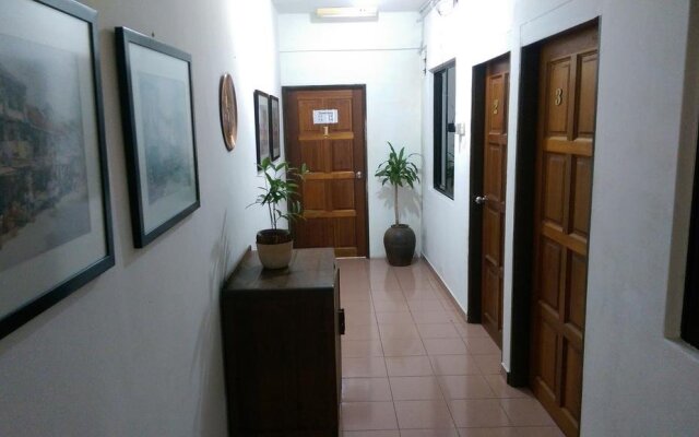 Roof Top Guest House Melaka