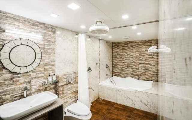 Tribecca Inn by OYO Rooms