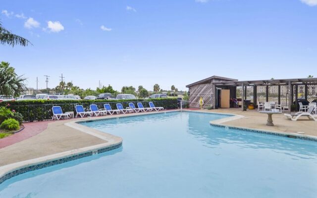 Panorama Palms