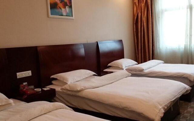 Kunming Dongfanglong Hotel