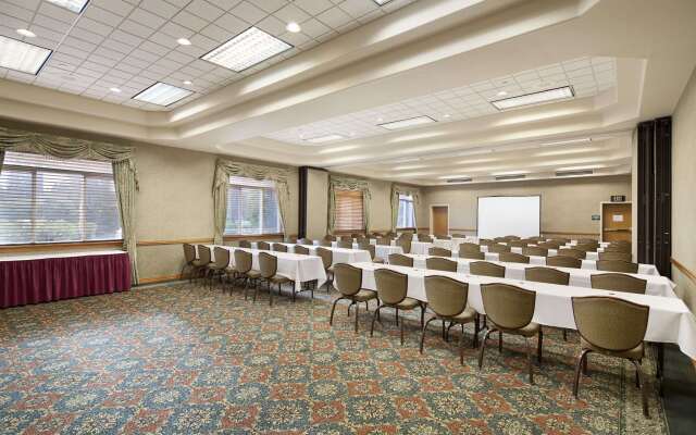 Ramada by Wyndham Olympia