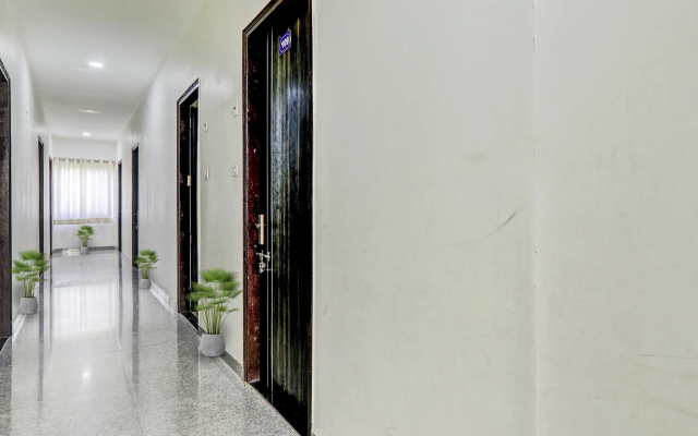 Hotel O S D Palace
