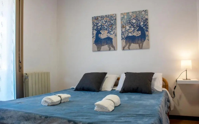 Box e Ampio Terrazzo per un Relax a 600 metri dal mare