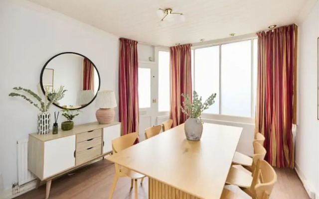 The Lewes Place - Contemporary 3bdr House With Patio