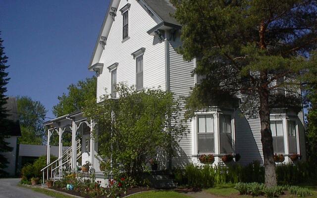 Jonah Place Bed & Breakfast Inn