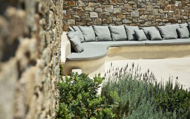 Luxury Key Mykonos 5 Bed Villa White Satin Agia Sofia