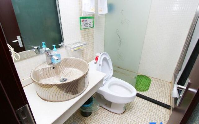 Haina Holiday Hotel Shanghai
