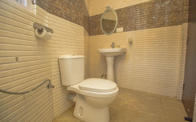 Gompus Paradise and Resort by OYO Rooms