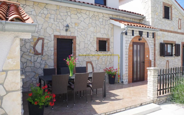 House Nadia, village Sveti Kirin