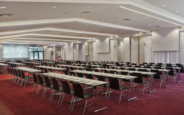 Radisson Blu Park Hotel & Conference Centre