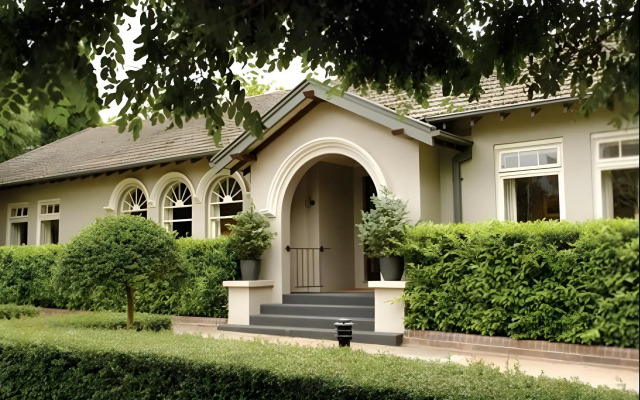 Links House