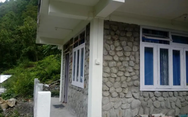 Vamoosetrail Pedong Village Resort