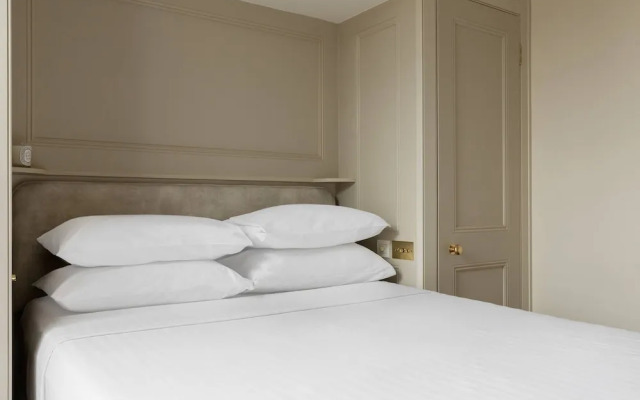 Kensington Place IV by Onefinestay