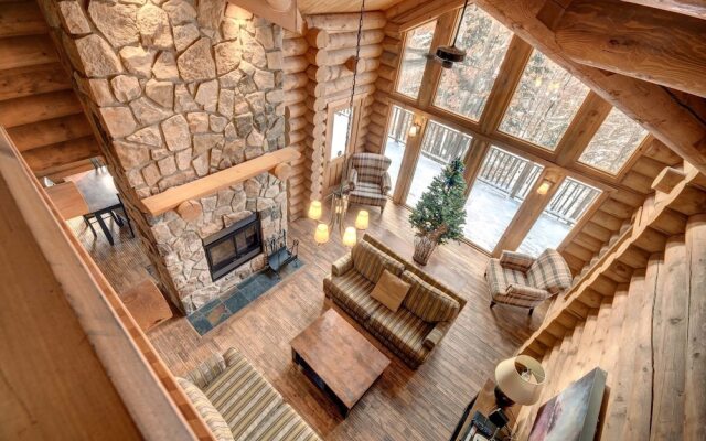 Chalet Sioux