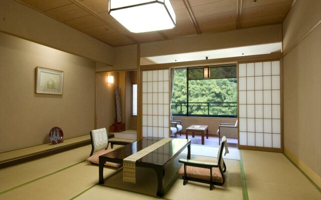 Yukai Resort Katayamatsuonsen Yataya Shotoen Kaiseki