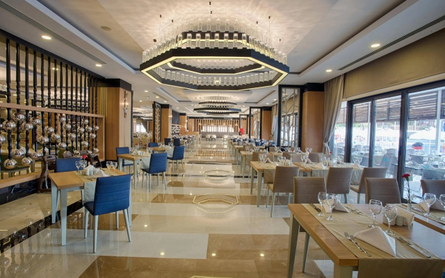 Sensitive Premium Resort & Spa - All Inclusive
