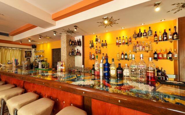 Alea Hotel & Studios