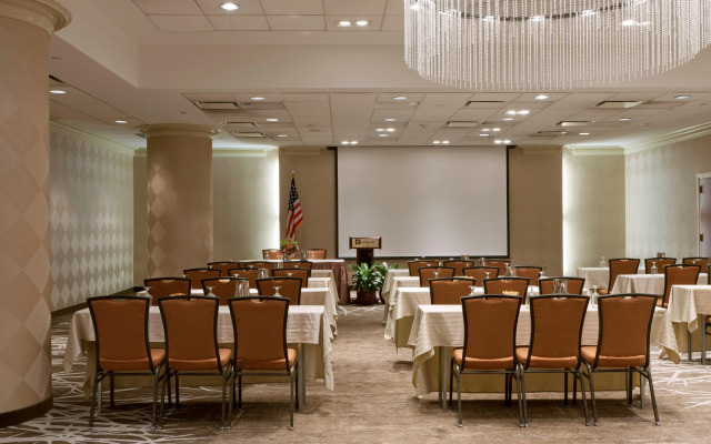 Holiday Inn Washington Capitol - Natl Mall by IHG