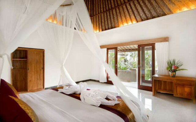Santosha Villas & Spa