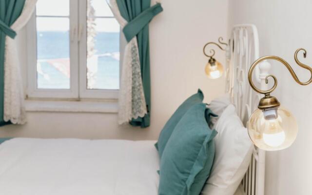 Yeni Foca Ala Otel